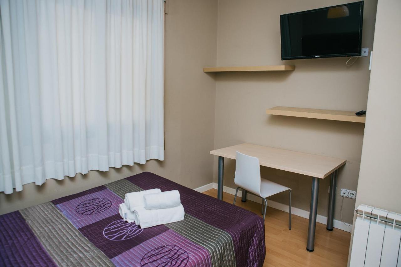 Residencia Universitaria Tagaste Βαρκελώνη Εξωτερικό φωτογραφία